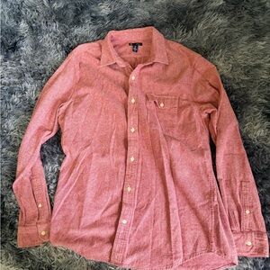 GAP Men's Casual Pink Button-Down Shirt